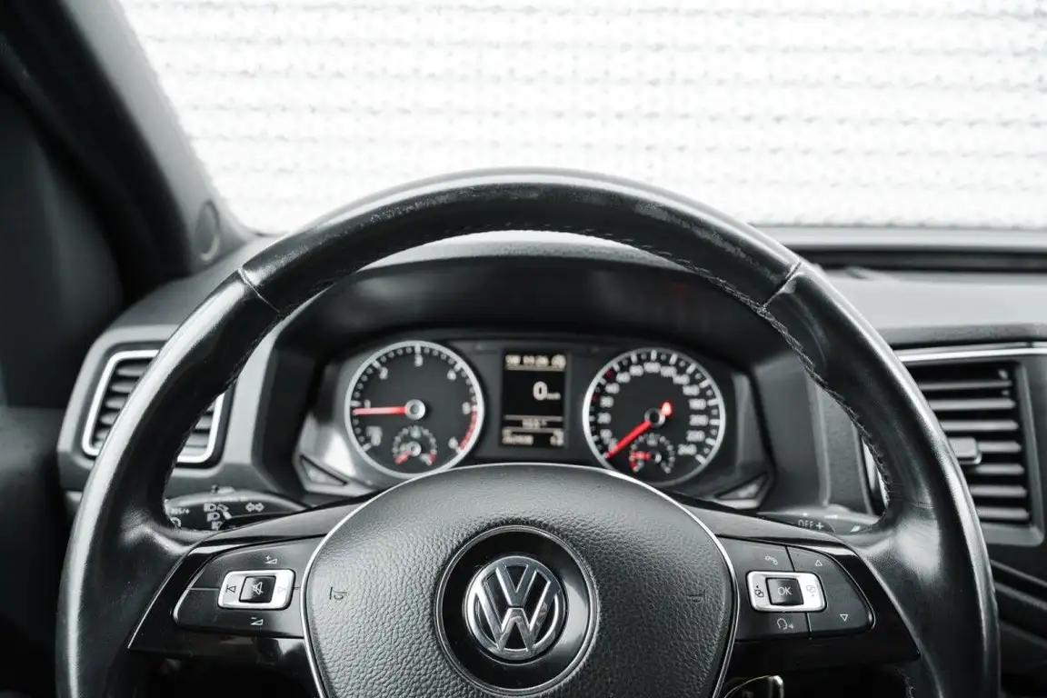 VOLKSWAGEN AMAROK