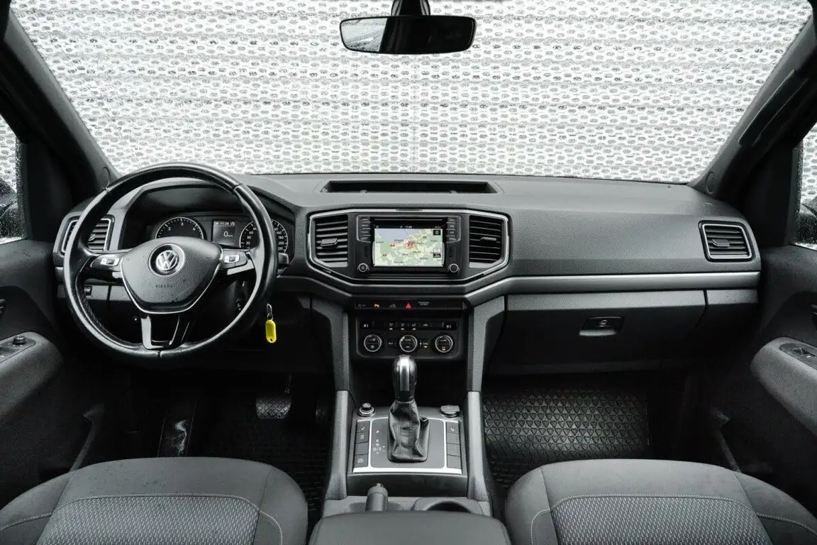 VOLKSWAGEN AMAROK