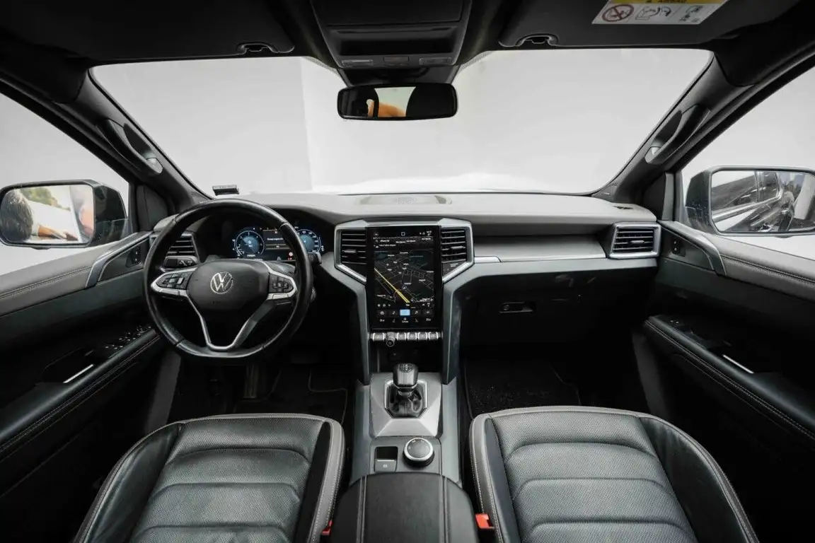 VOLKSWAGEN AMAROK