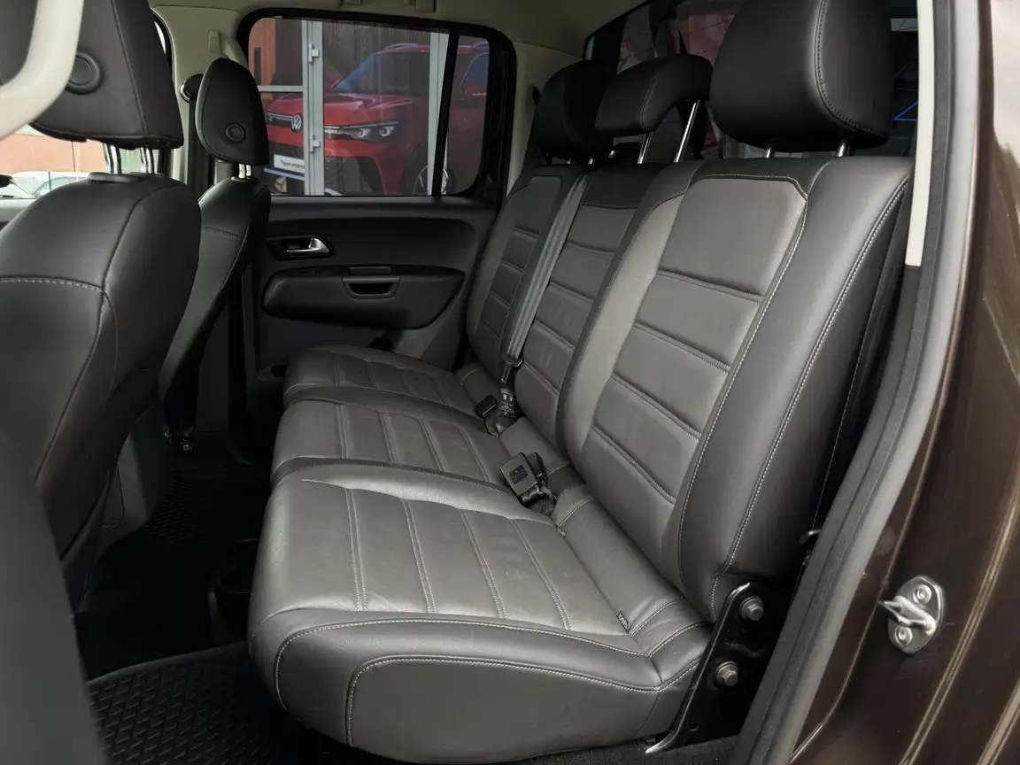 VOLKSWAGEN AMAROK