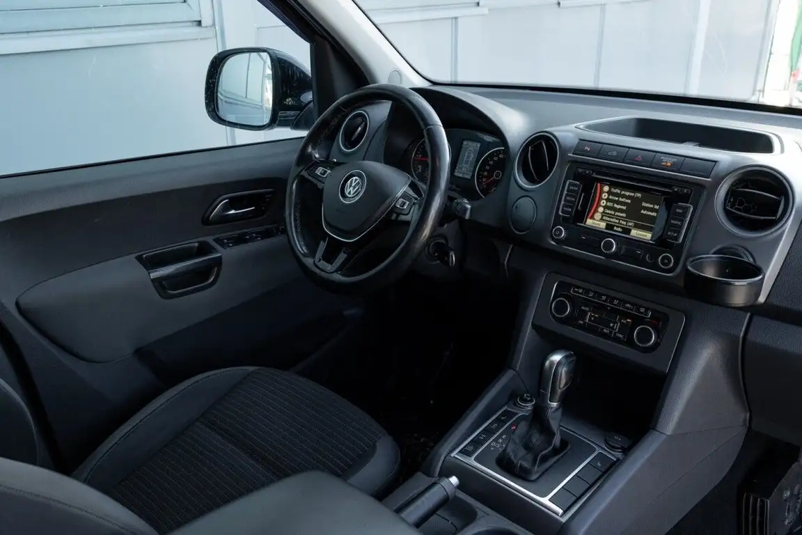 VOLKSWAGEN AMAROK