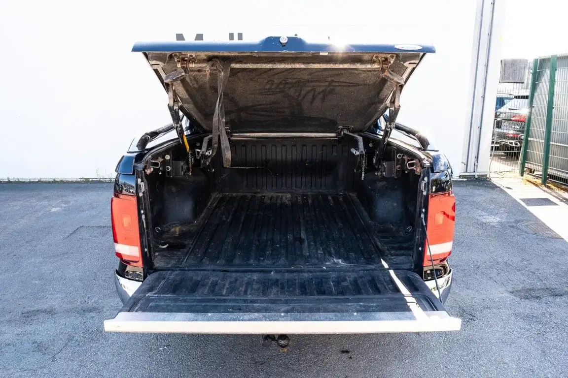 VOLKSWAGEN AMAROK