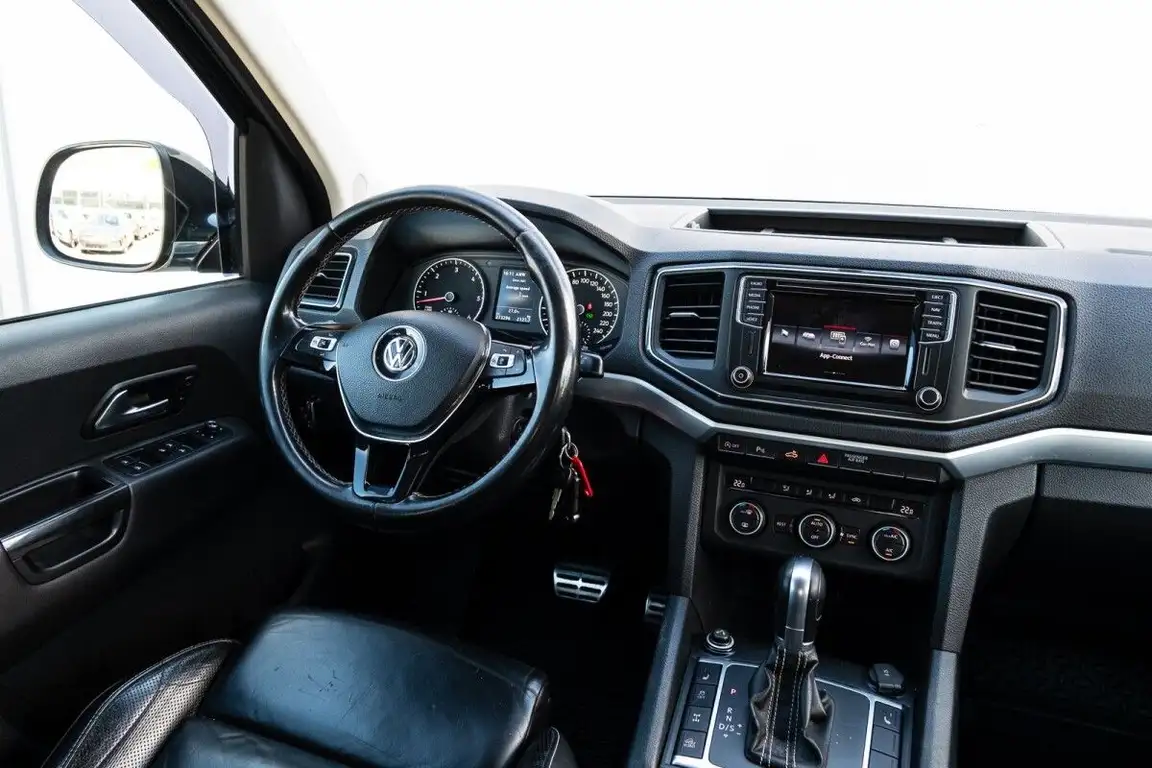VOLKSWAGEN AMAROK