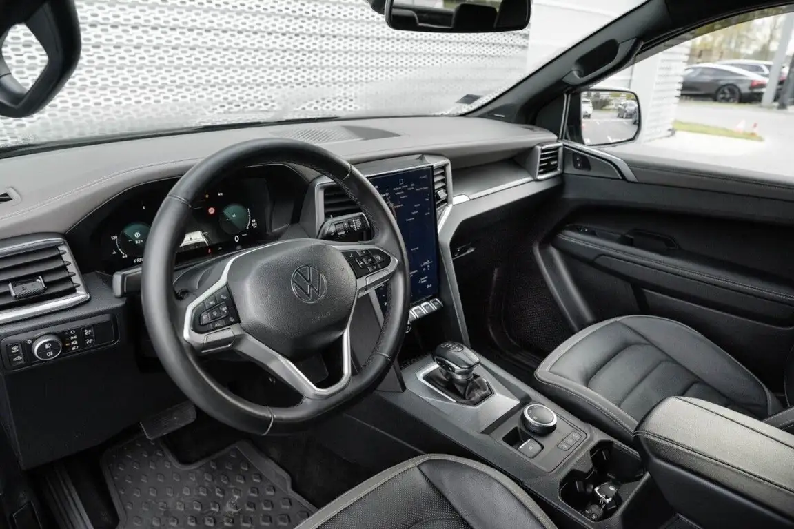 VOLKSWAGEN AMAROK