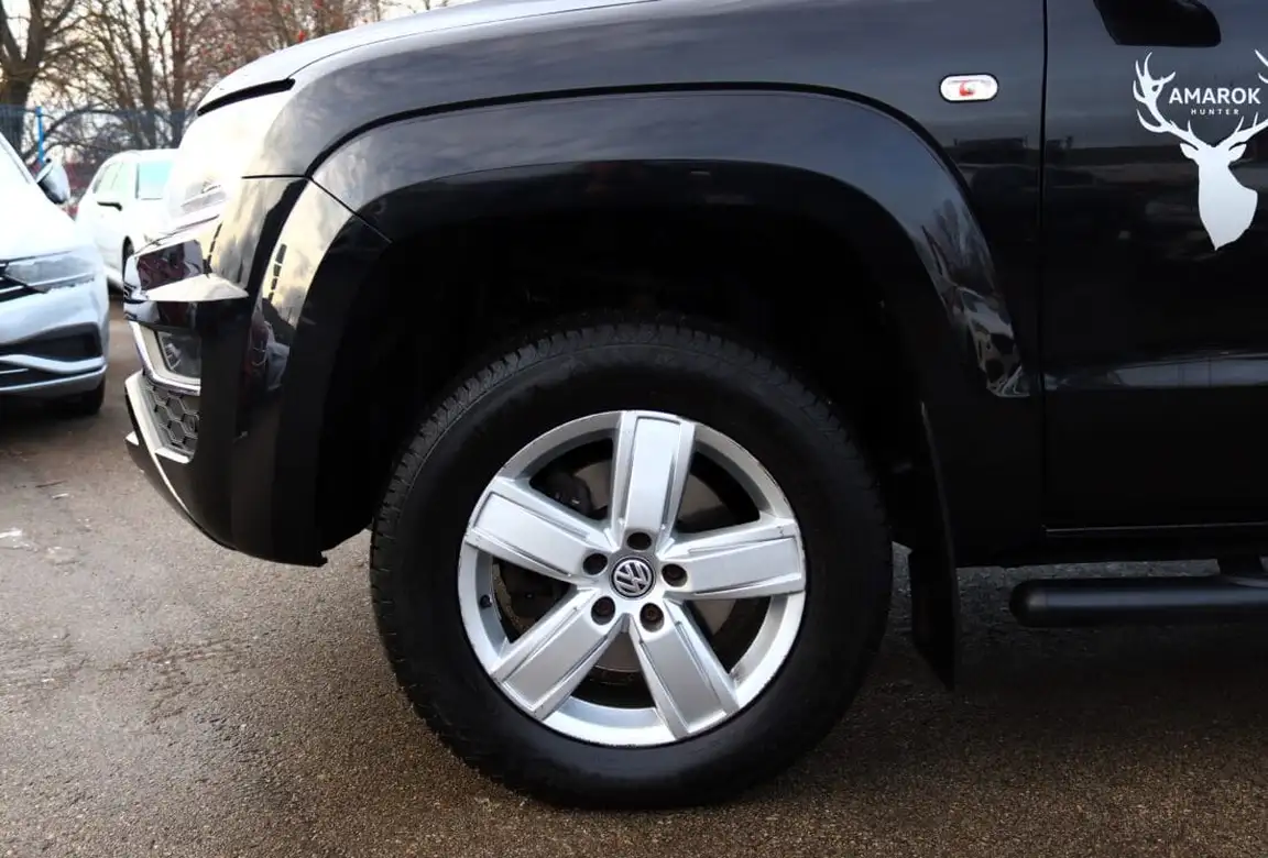 VOLKSWAGEN AMAROK