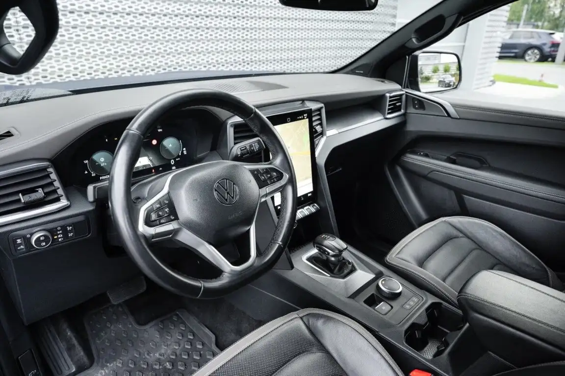 VOLKSWAGEN AMAROK