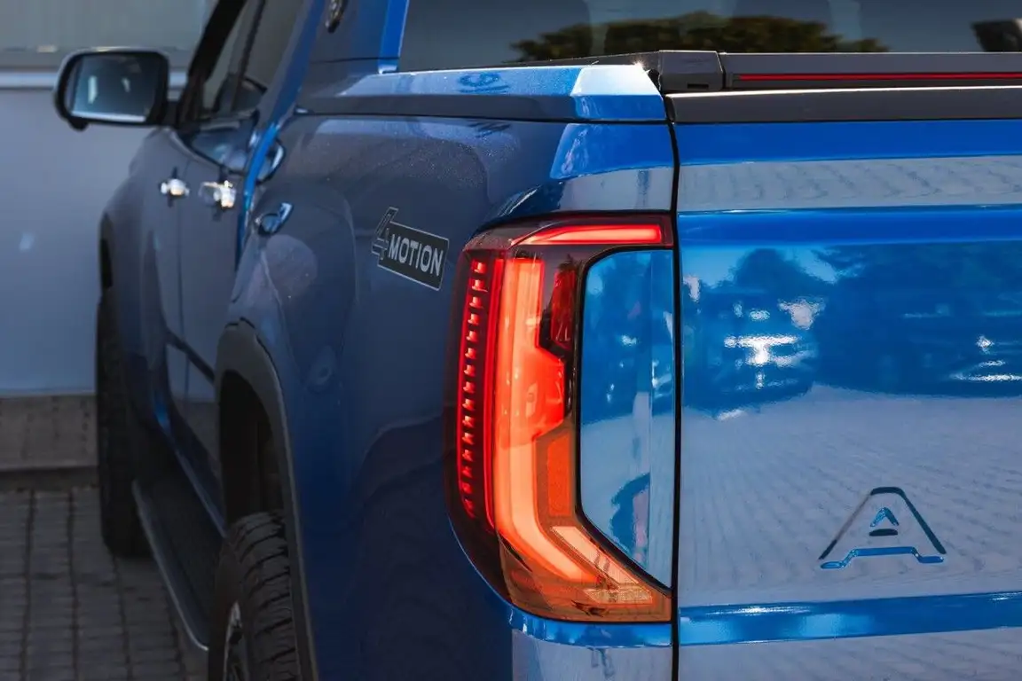 VOLKSWAGEN AMAROK