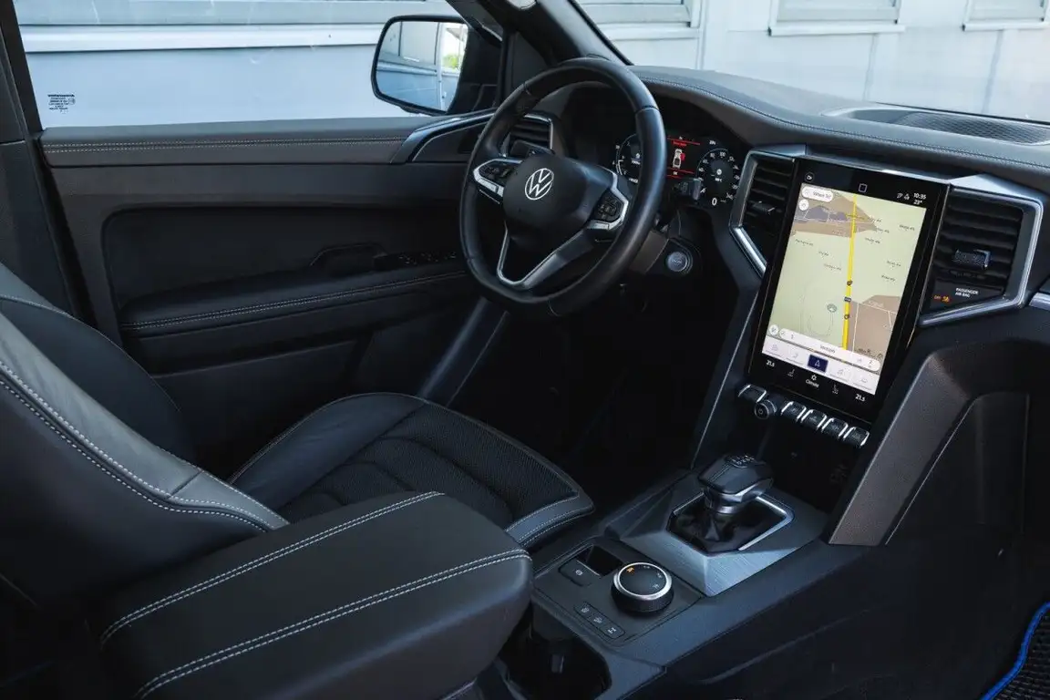VOLKSWAGEN AMAROK