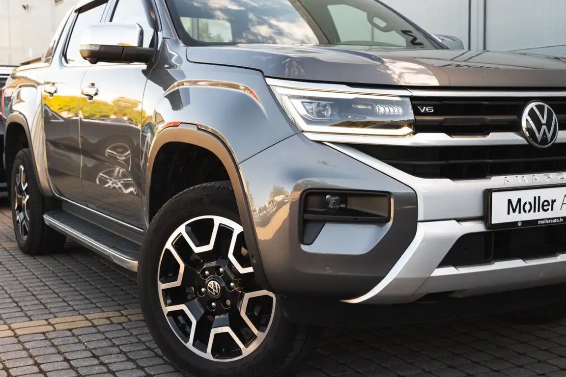 VOLKSWAGEN AMAROK