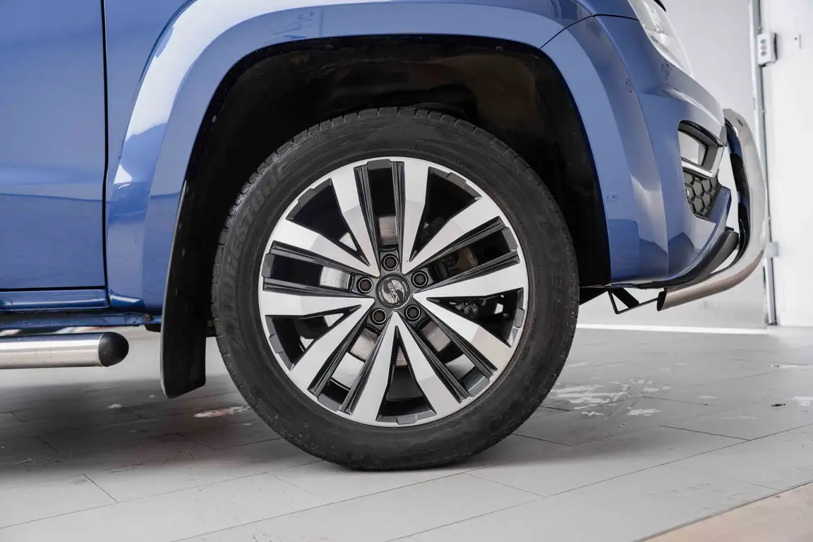 VOLKSWAGEN AMAROK