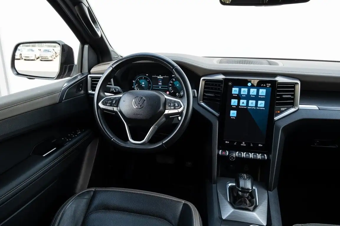 VOLKSWAGEN AMAROK