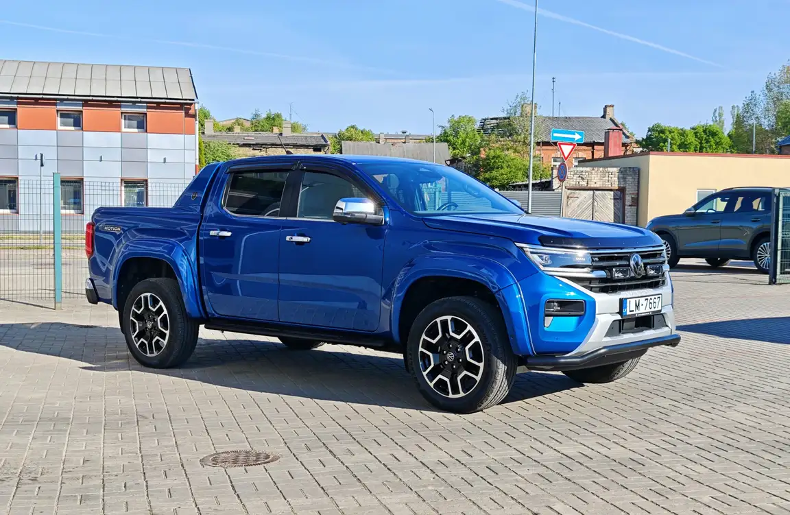 VOLKSWAGEN AMAROK