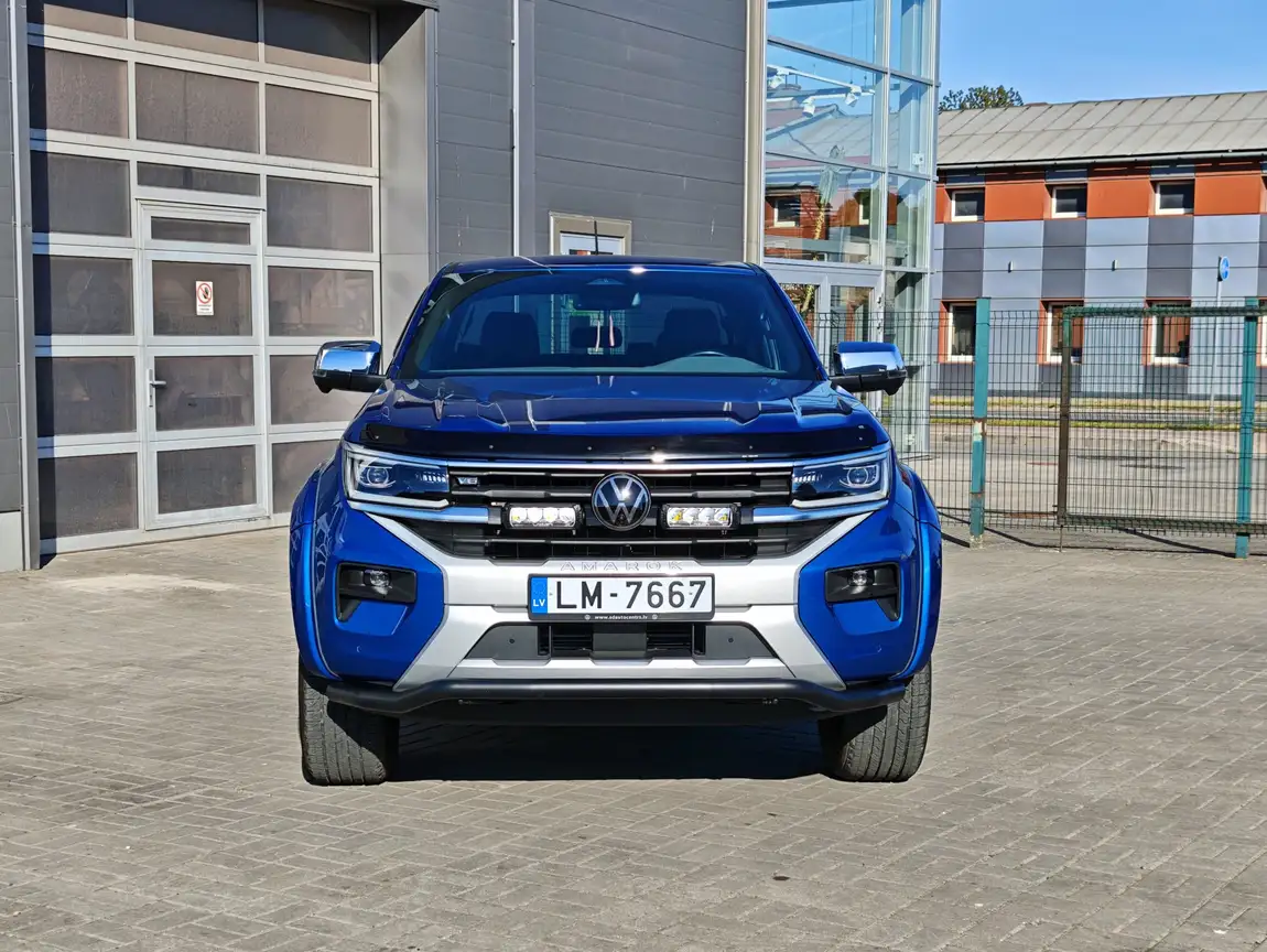 VOLKSWAGEN AMAROK