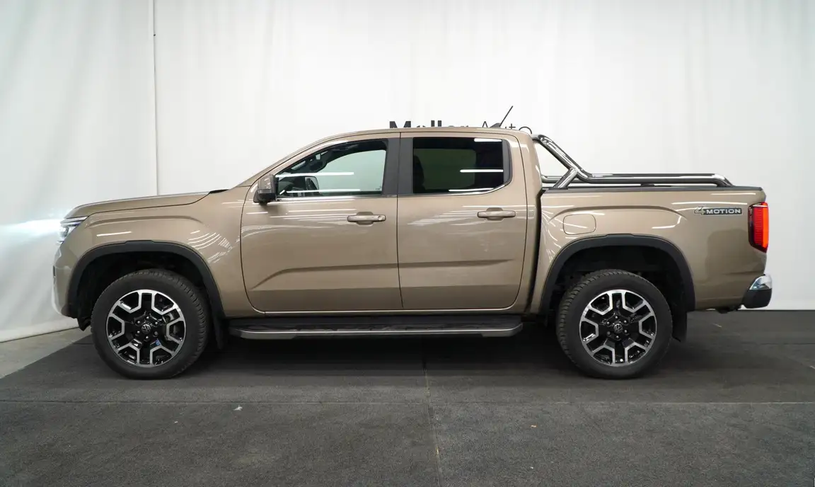 VOLKSWAGEN AMAROK
