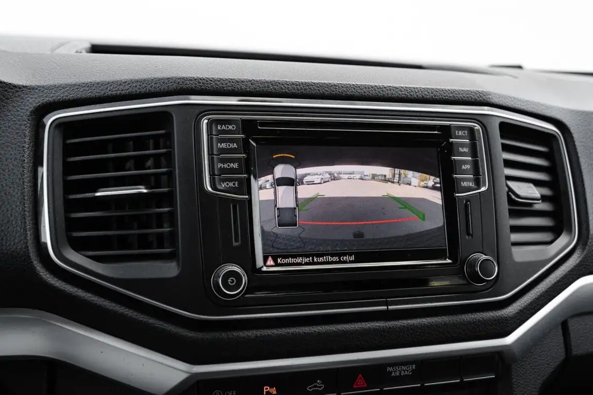 VOLKSWAGEN AMAROK