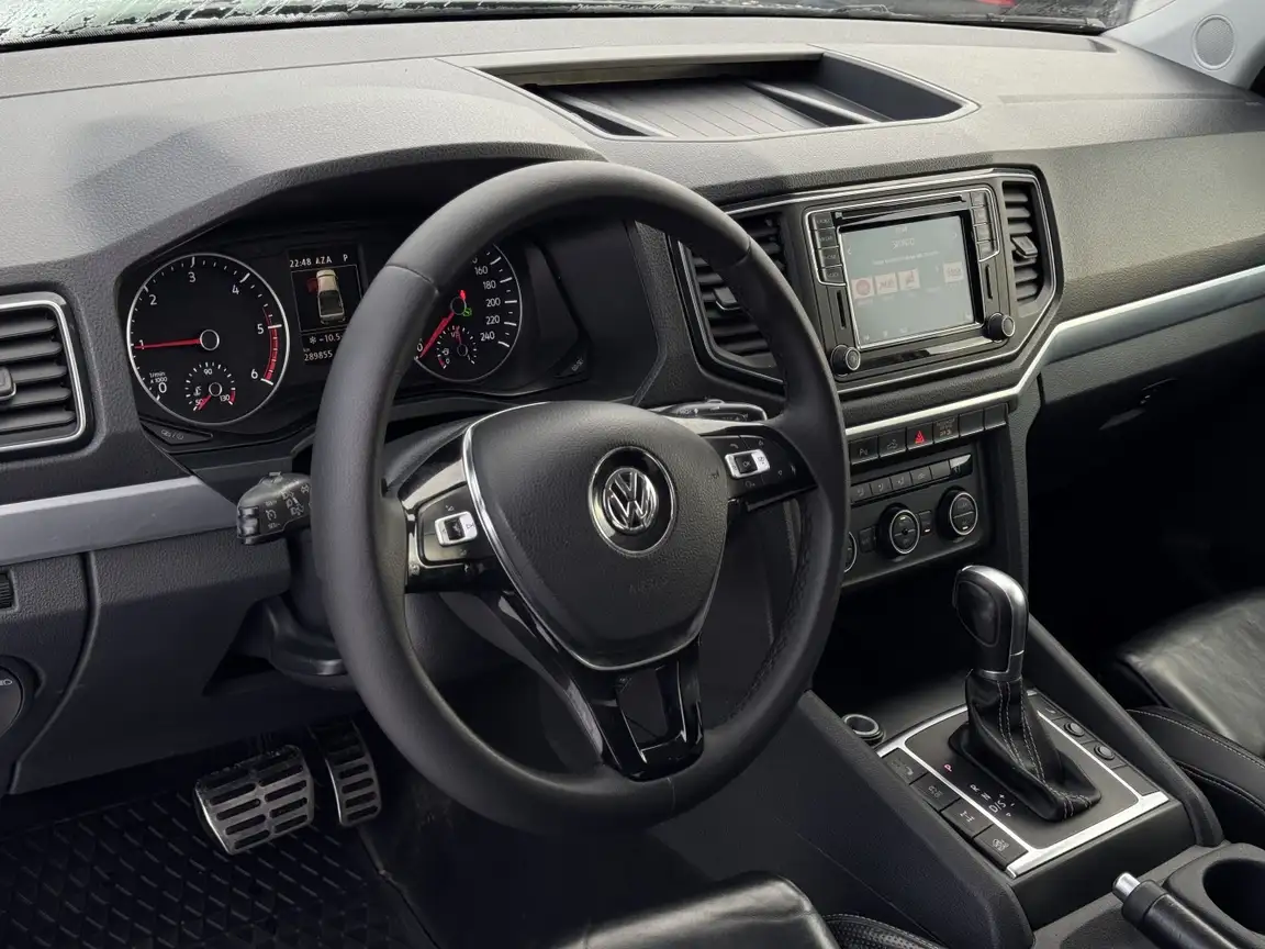 VOLKSWAGEN AMAROK