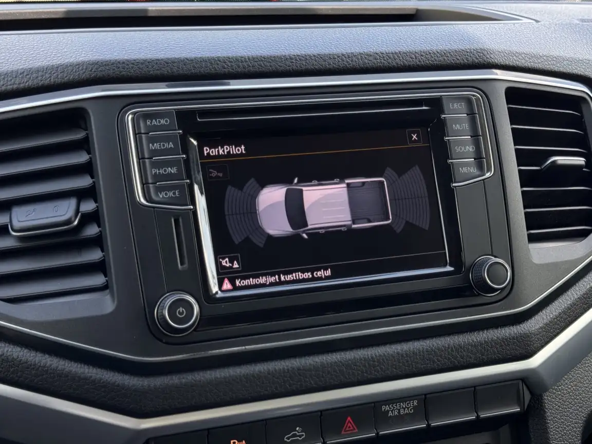 VOLKSWAGEN AMAROK
