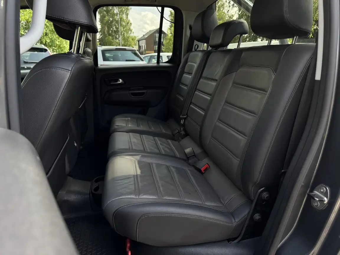 VOLKSWAGEN AMAROK