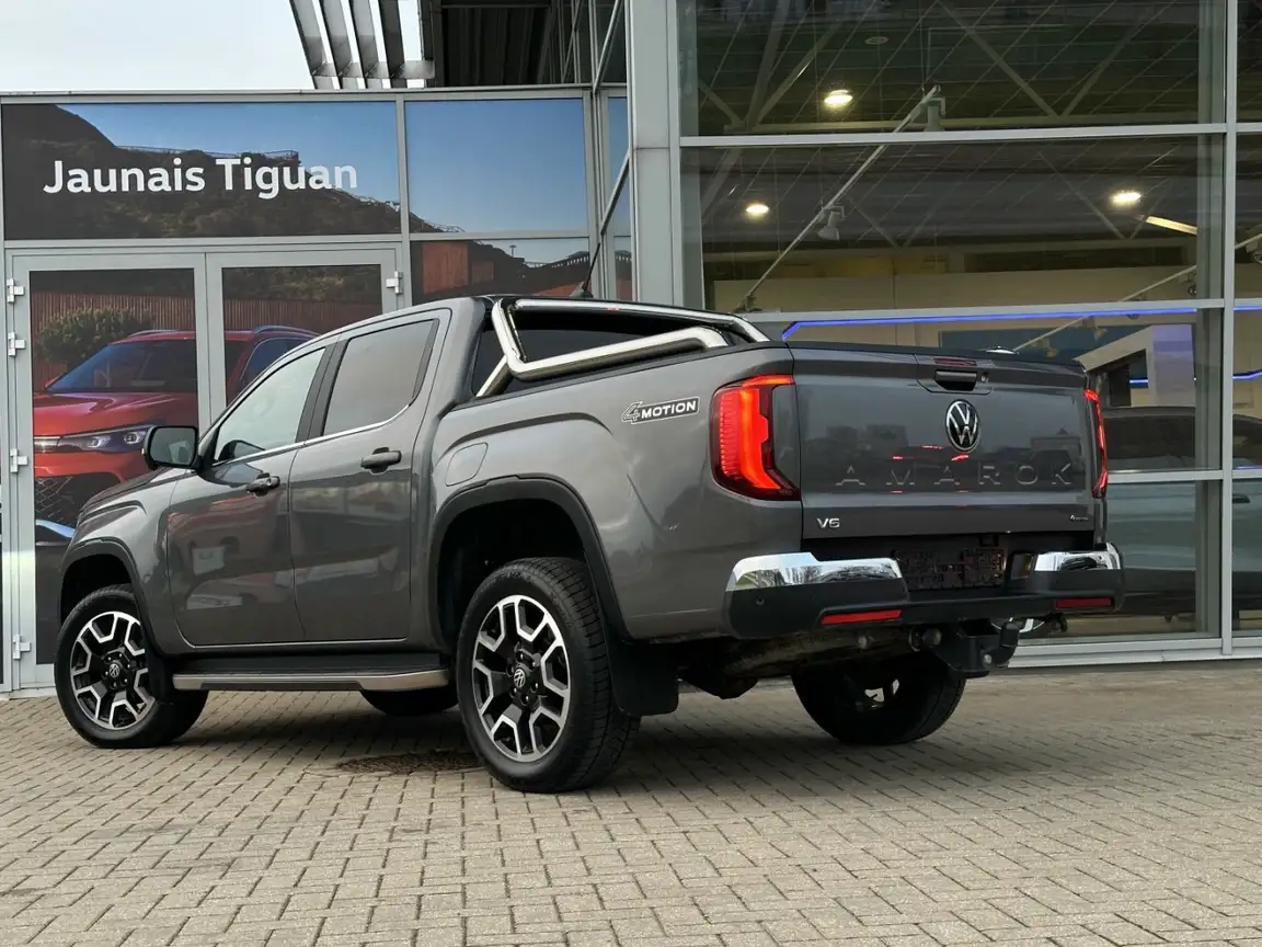 VOLKSWAGEN AMAROK