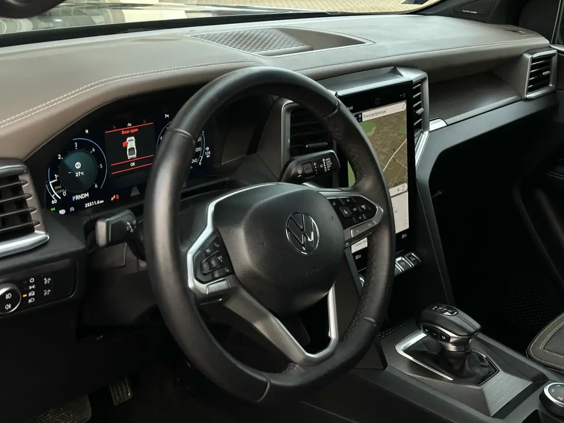 VOLKSWAGEN AMAROK
