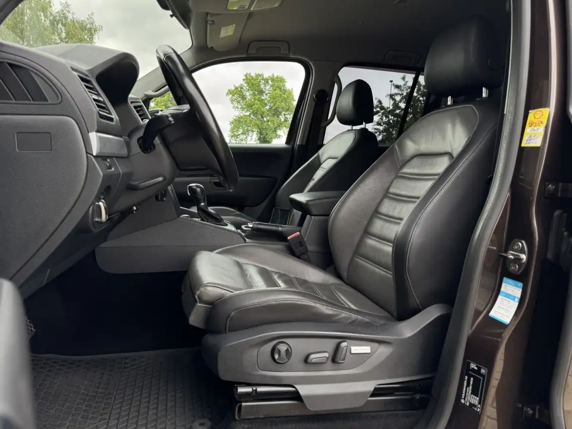 VOLKSWAGEN AMAROK