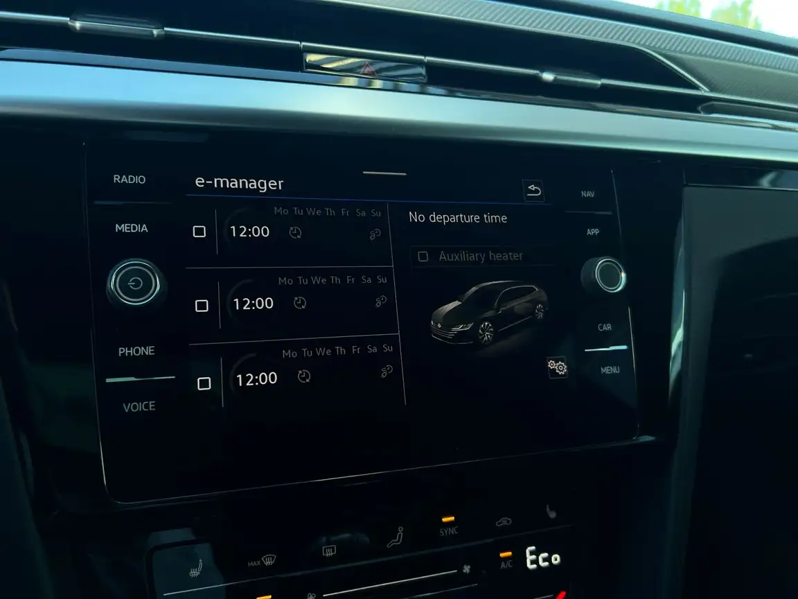 VOLKSWAGEN ARTEON