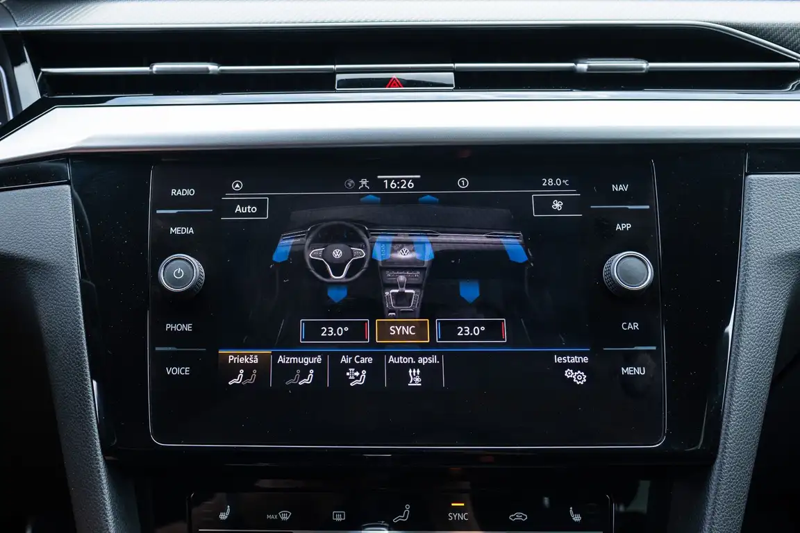VOLKSWAGEN ARTEON
