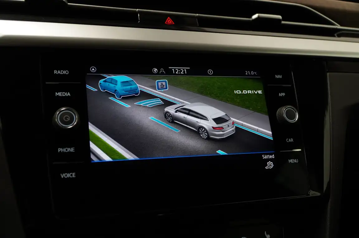 VOLKSWAGEN ARTEON
