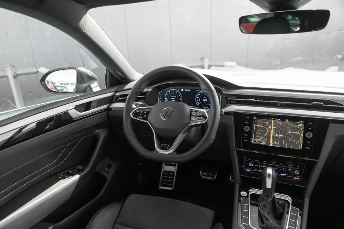 VOLKSWAGEN ARTEON