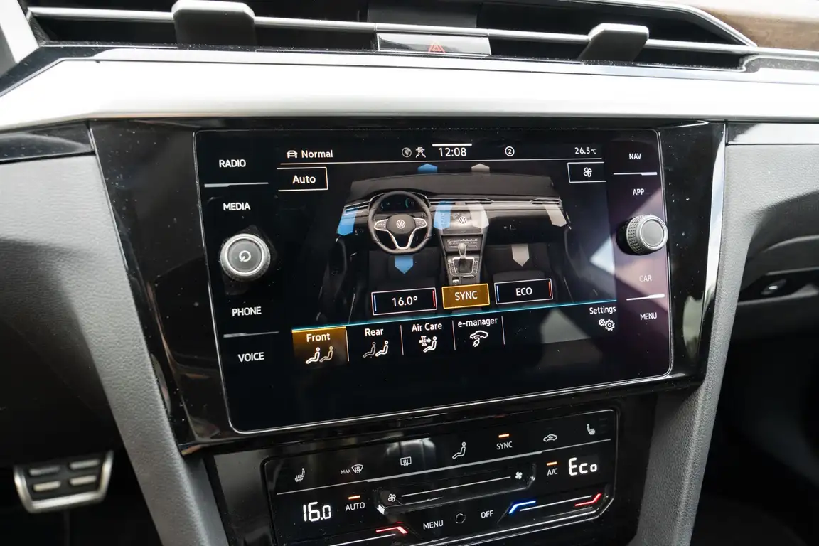 VOLKSWAGEN ARTEON