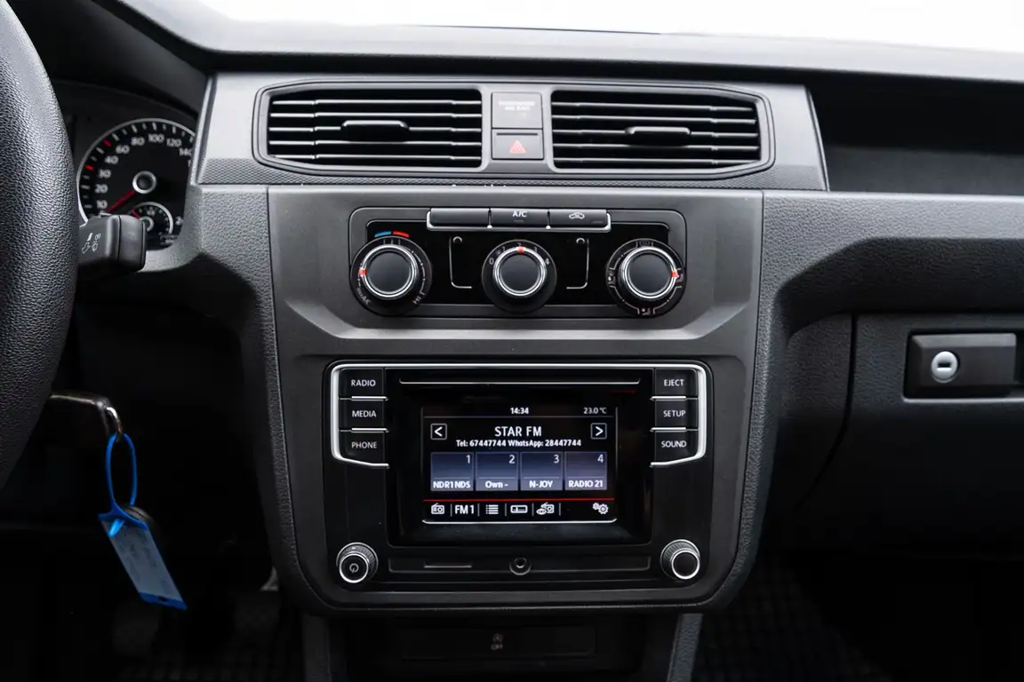VOLKSWAGEN CADDY