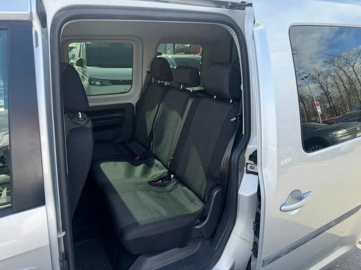 VOLKSWAGEN CADDY