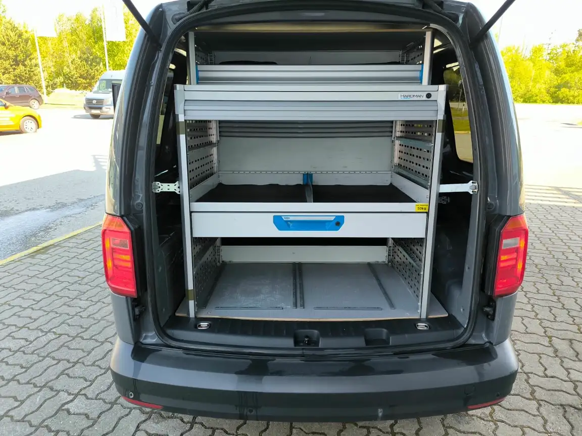 VOLKSWAGEN CADDY