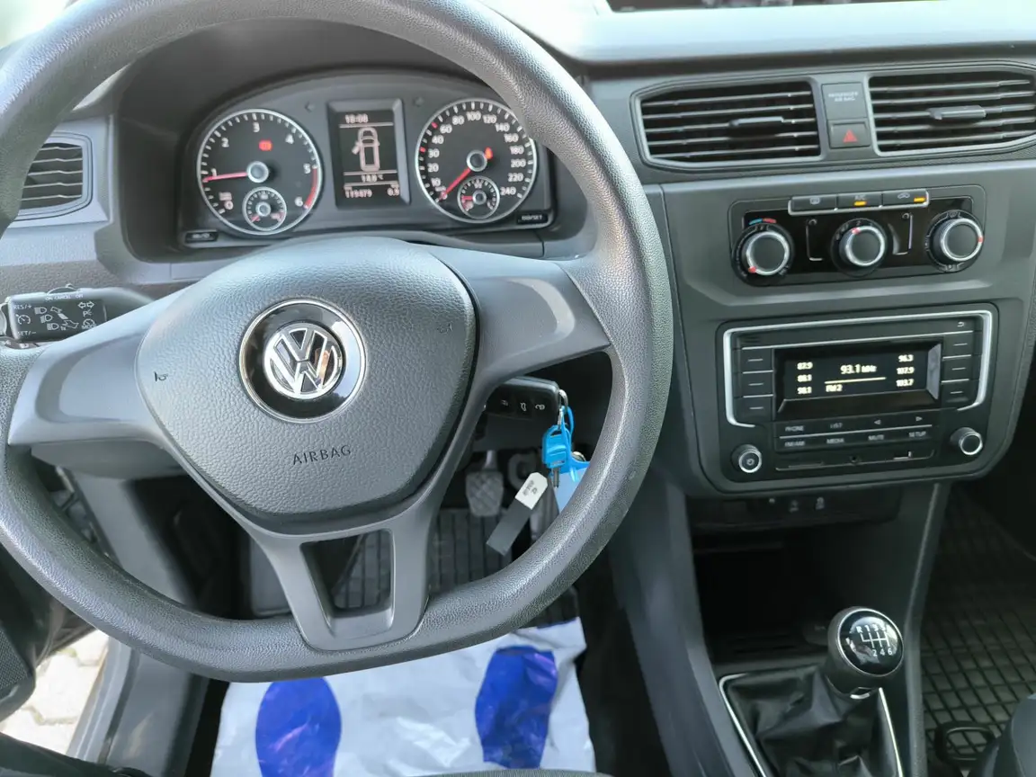 VOLKSWAGEN CADDY