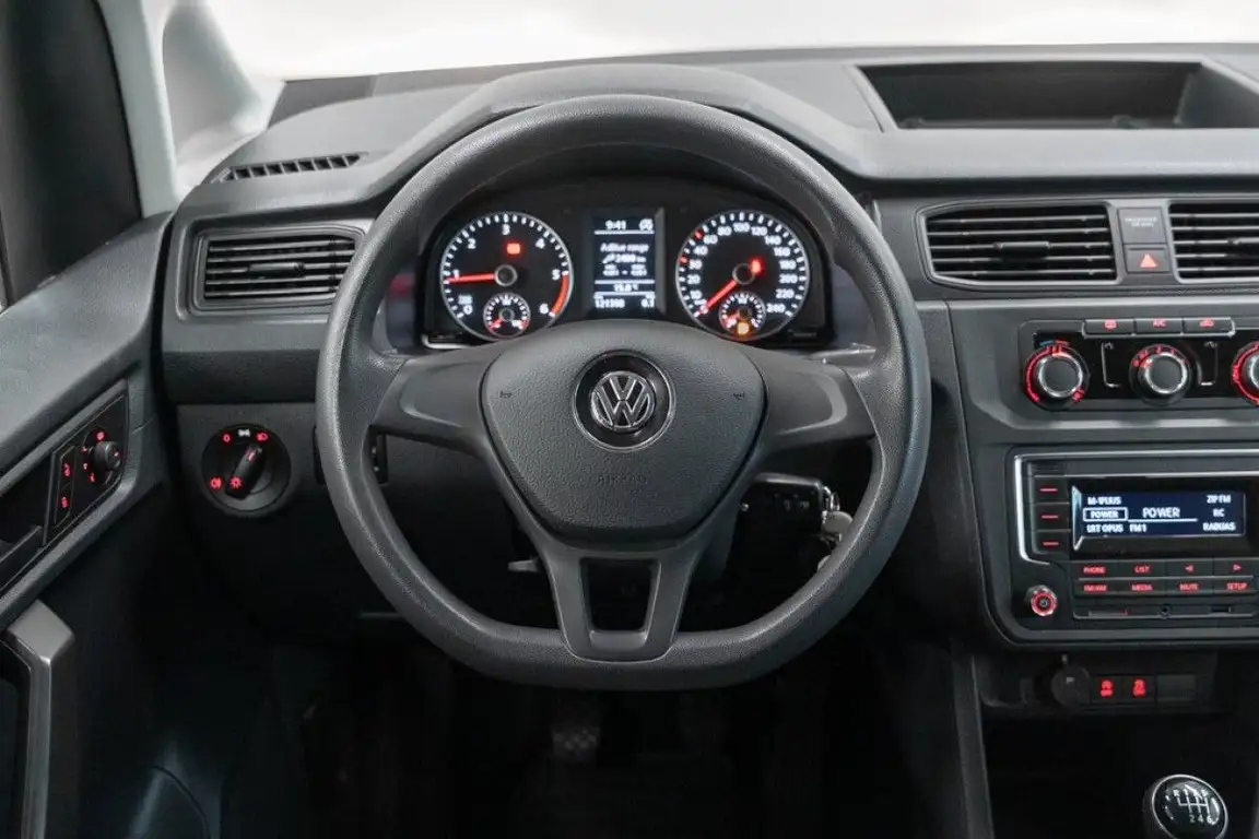 VOLKSWAGEN CADDY