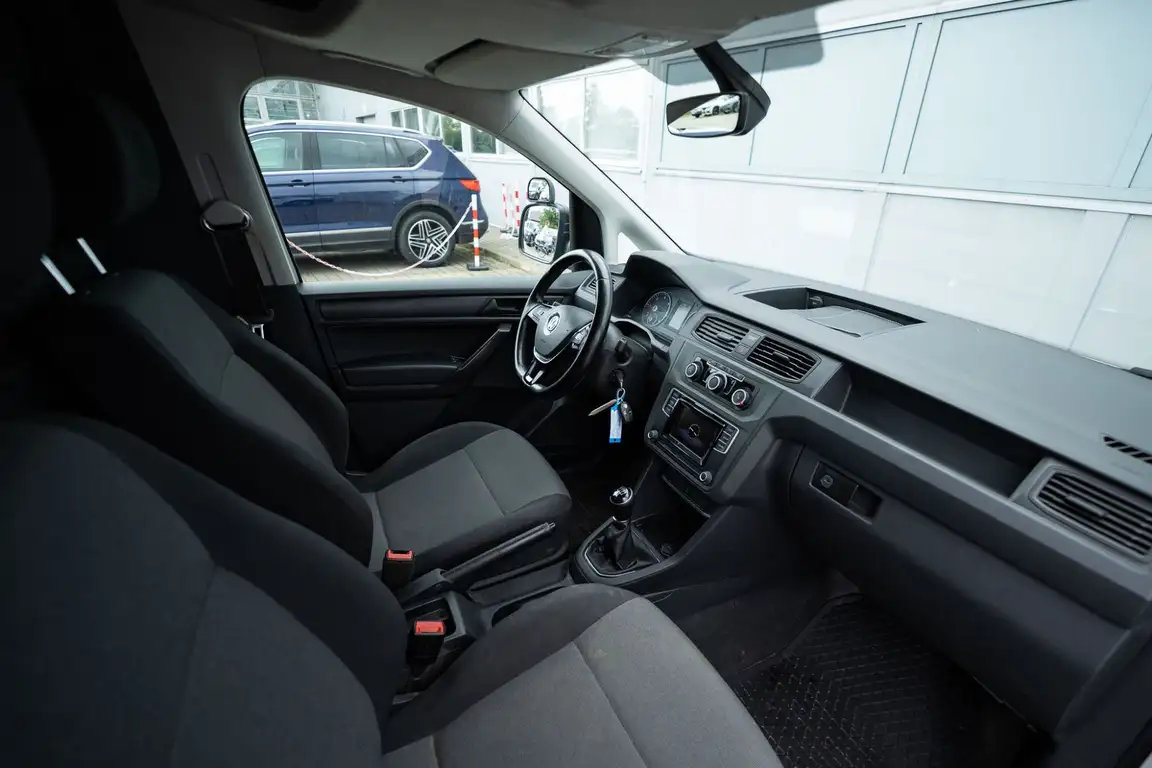 VOLKSWAGEN CADDY