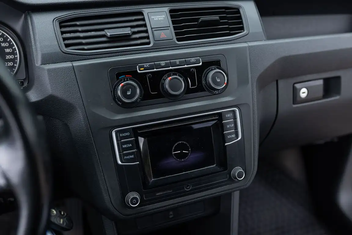 VOLKSWAGEN CADDY