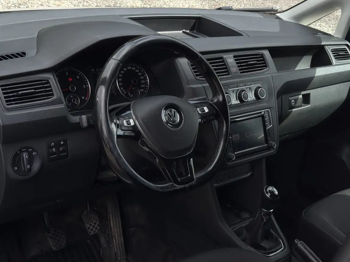 VOLKSWAGEN CADDY