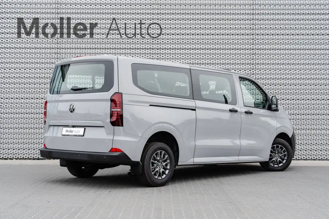 VOLKSWAGEN CARAVELLE