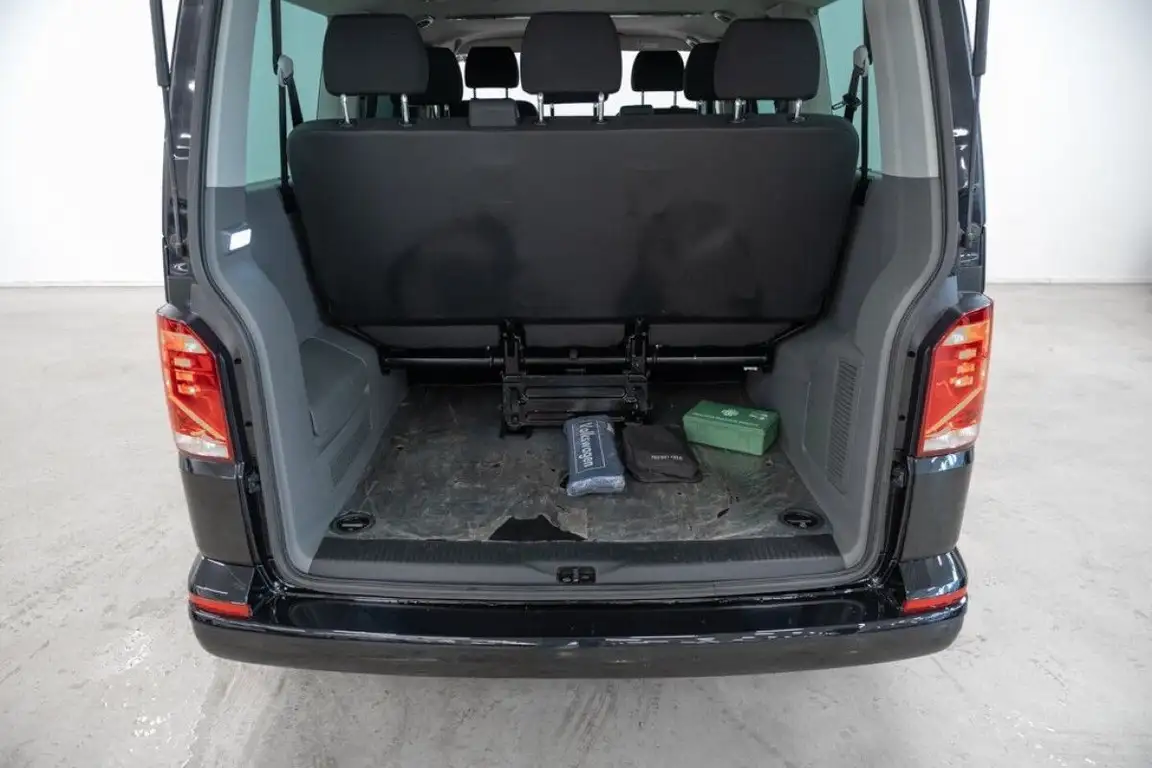 VOLKSWAGEN CARAVELLE