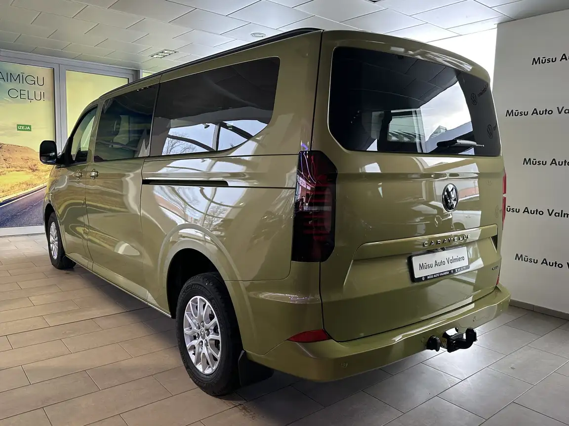 VOLKSWAGEN CARAVELLE