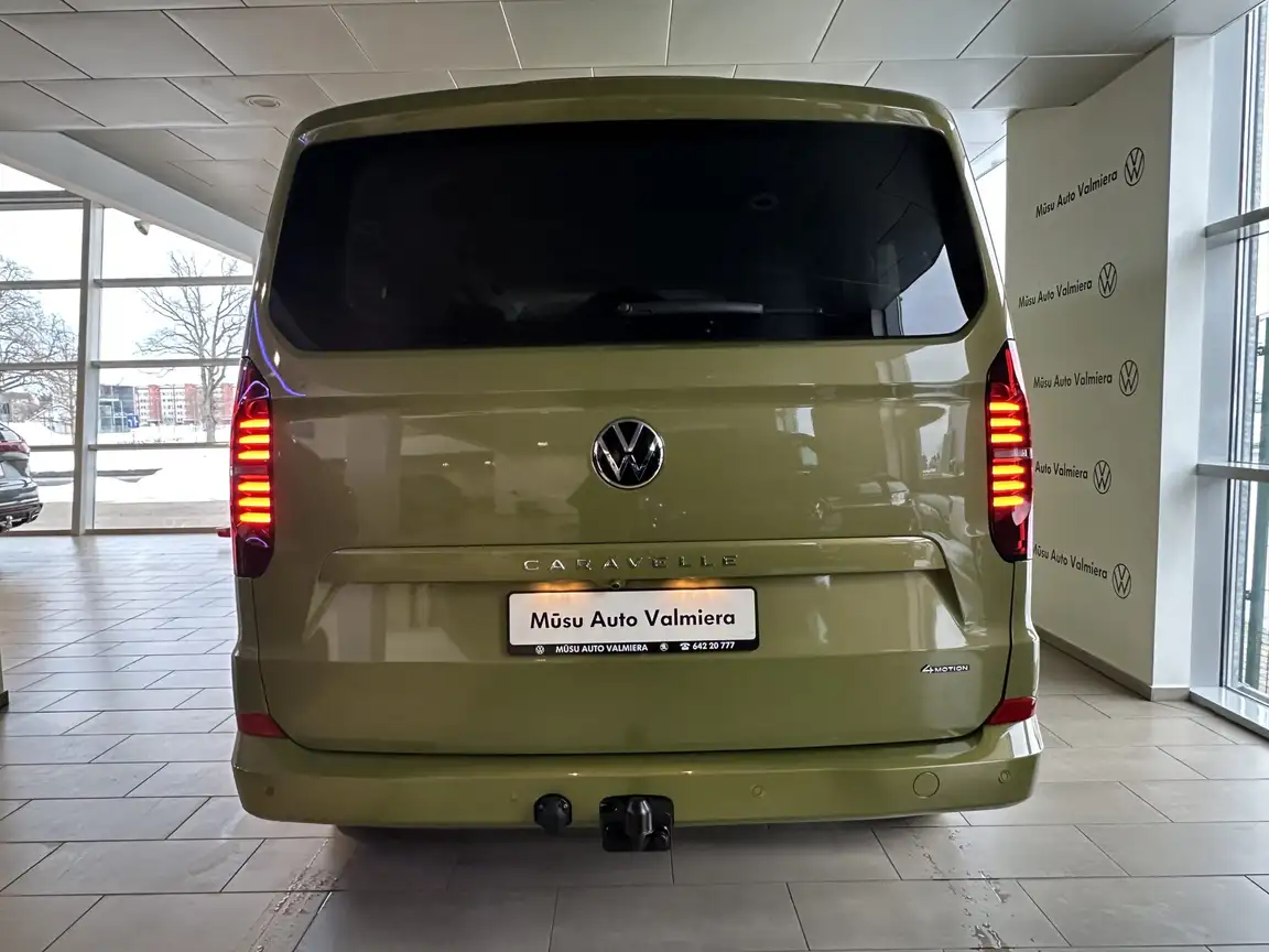 VOLKSWAGEN CARAVELLE