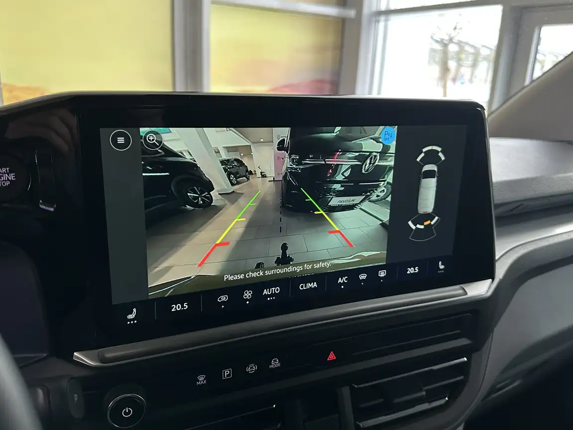 VOLKSWAGEN CARAVELLE