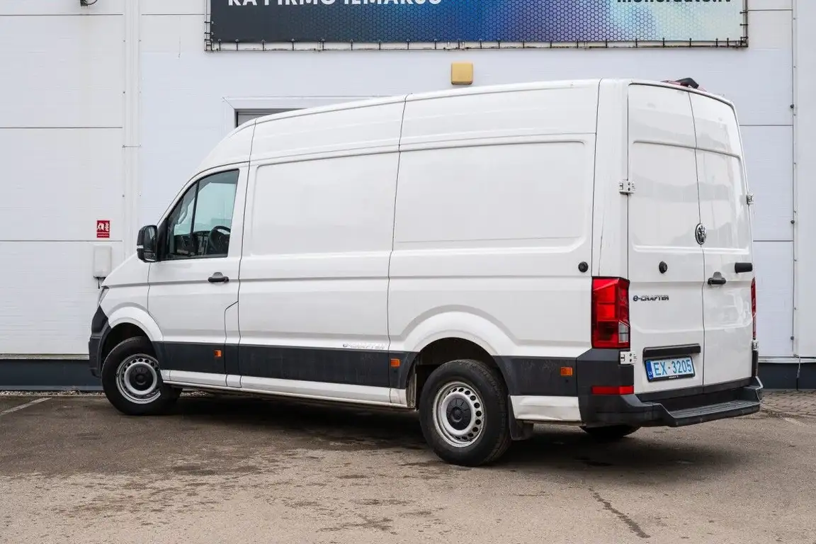VOLKSWAGEN CRAFTER
