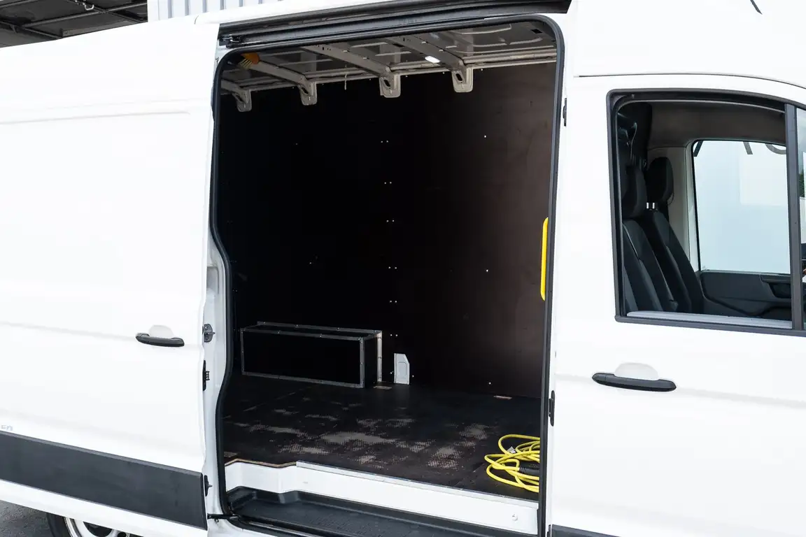VOLKSWAGEN CRAFTER