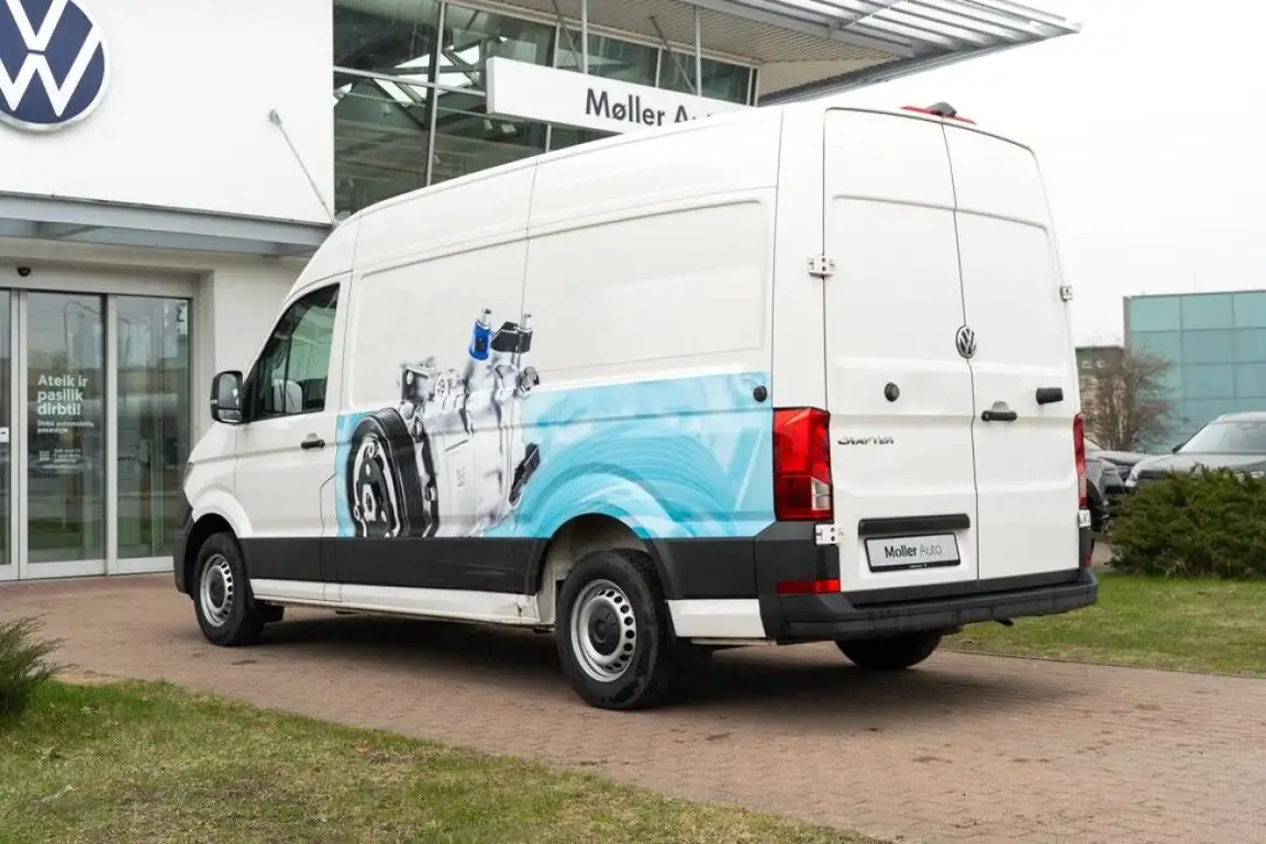 VOLKSWAGEN CRAFTER