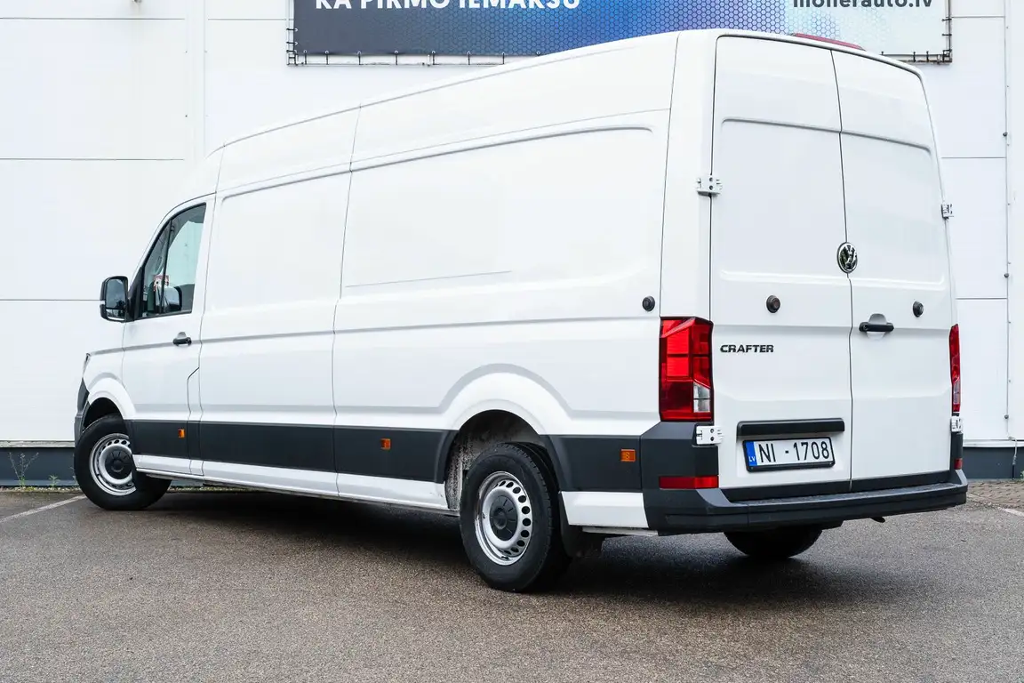 VOLKSWAGEN CRAFTER