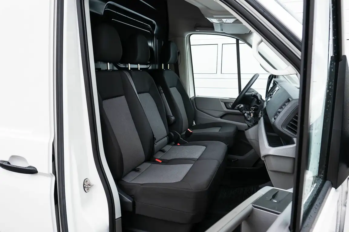 VOLKSWAGEN CRAFTER