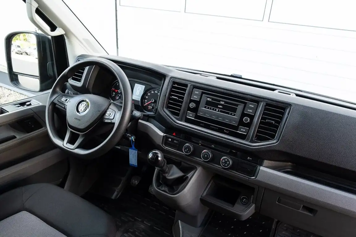 VOLKSWAGEN CRAFTER