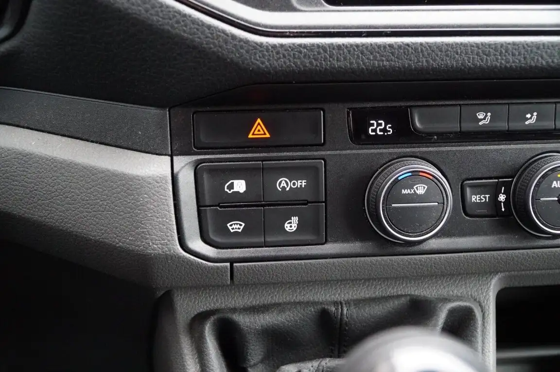 VOLKSWAGEN CRAFTER